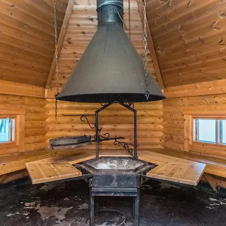 Vakantiehuis Maentyrinne By Interhome Kangasniemi